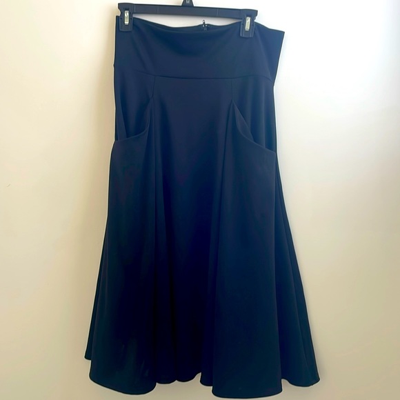 2 skirts-Collectif skirt size L UK 14 and Potter’s Pot paper bag skirt size L - Picture 1 of 7